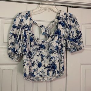 Floral puff sleeve top